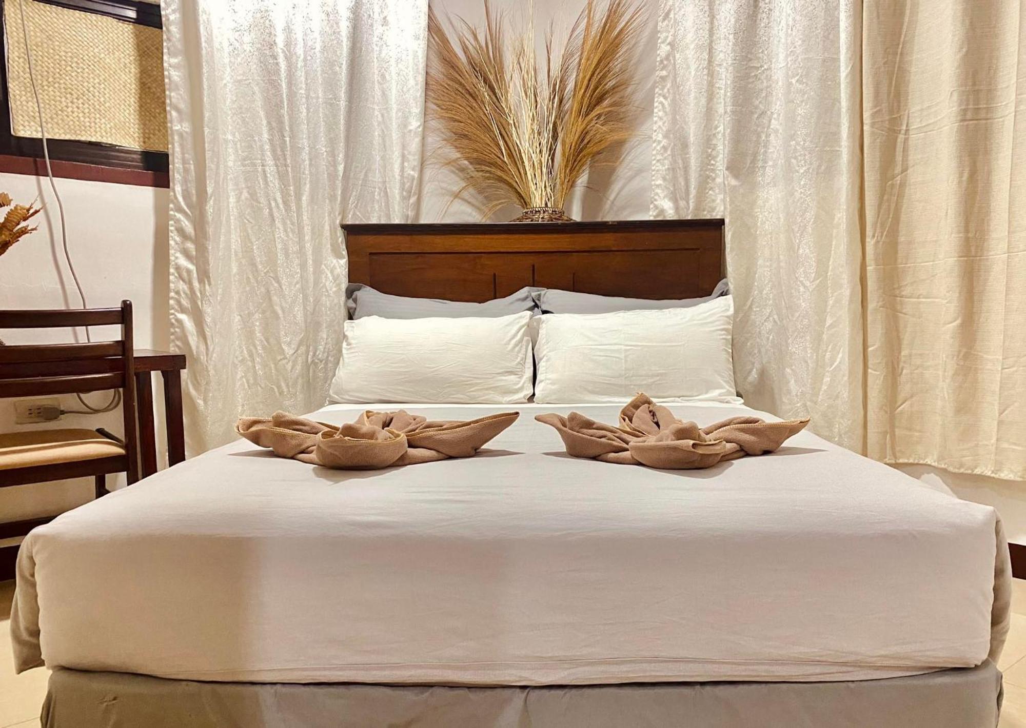 Abihon Hoferhaus Mactan Guesthouse Мактан Екстериор снимка
