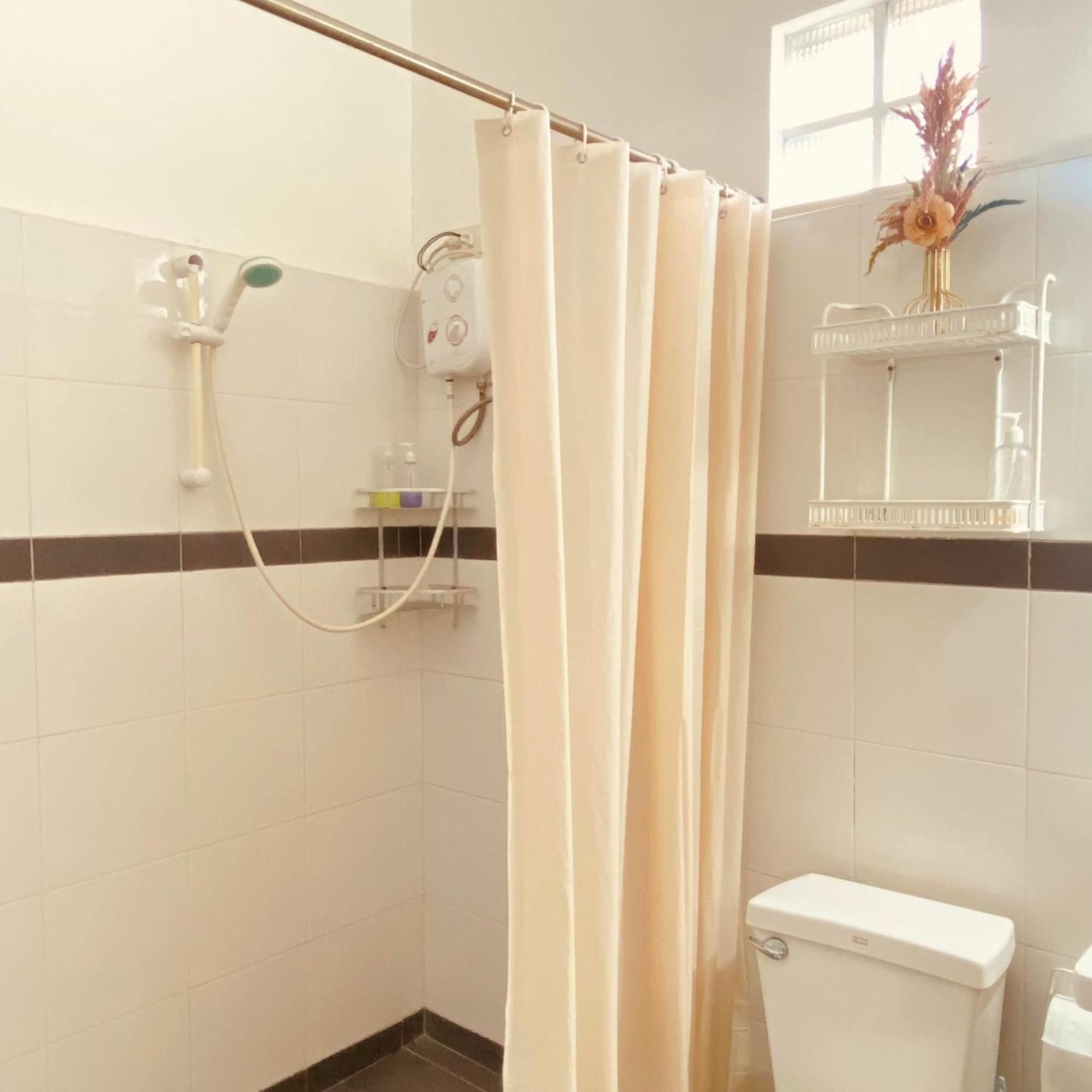 Abihon Hoferhaus Mactan Guesthouse Мактан Екстериор снимка