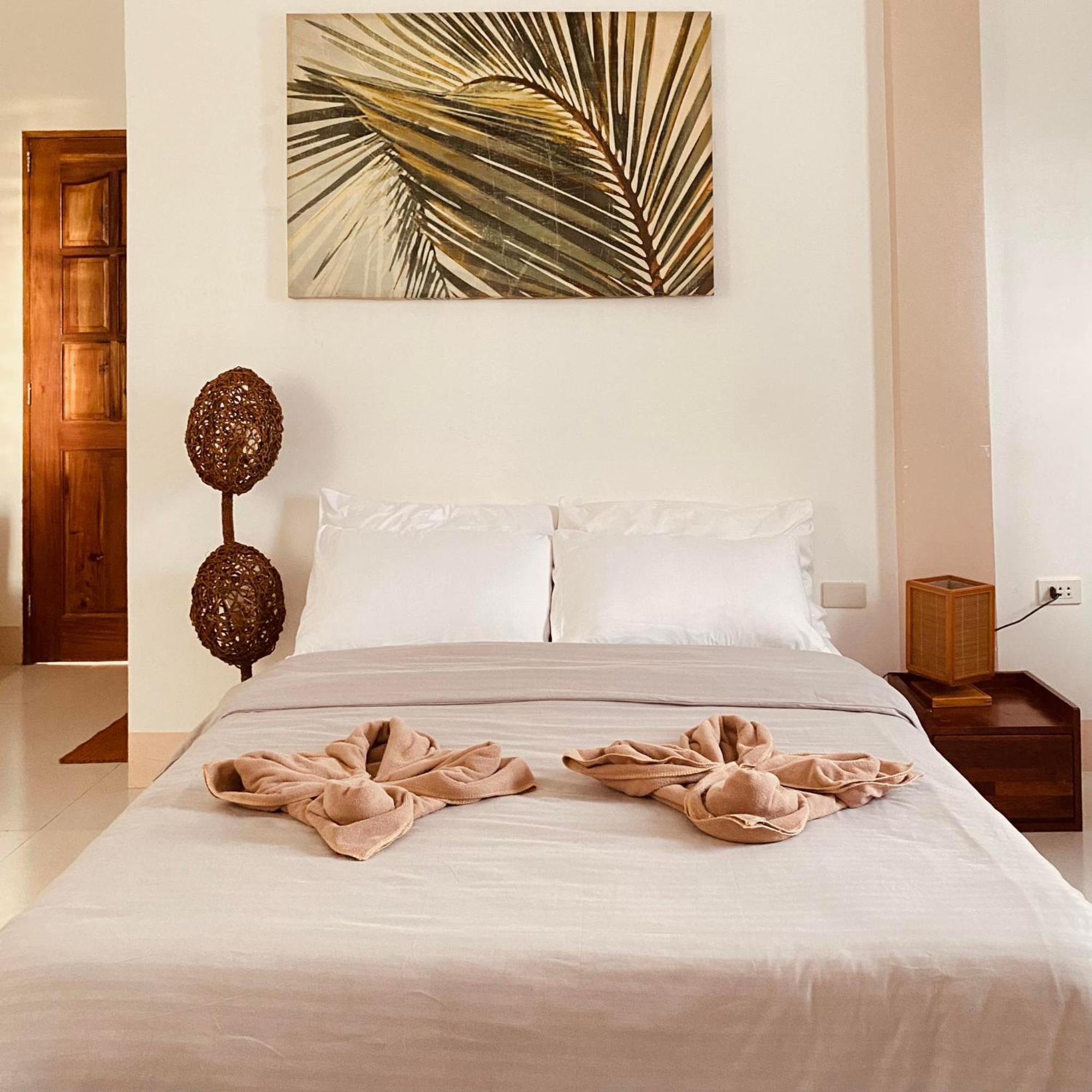 Abihon Hoferhaus Mactan Guesthouse Мактан Екстериор снимка